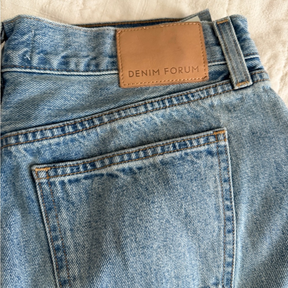 Aritzia Denim Forum Farrah Low Rise Jeans - Picture 3 of 12